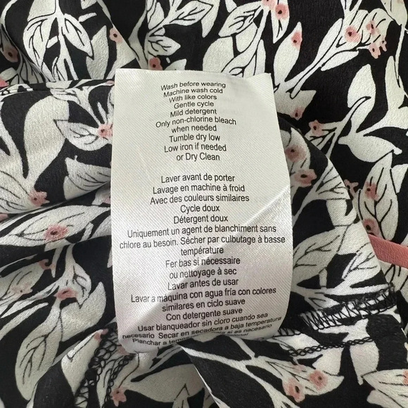 Motherhood Maternity Short Sleeve Blouse with Tie | Large - Picture 6 of 6